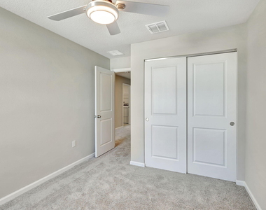 5694 Se Edgewater Circle - Photo Thumbnail 27