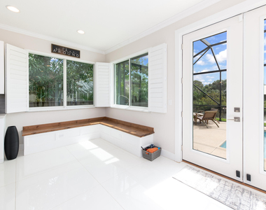 314 Ne Surfside Avenue - Photo Thumbnail 14