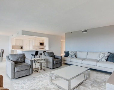 4301 N Ocean Boulevard - Photo Thumbnail 3