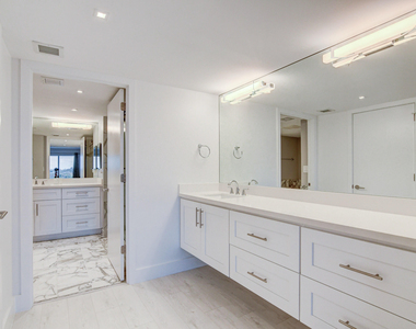 4301 N Ocean Boulevard - Photo Thumbnail 28