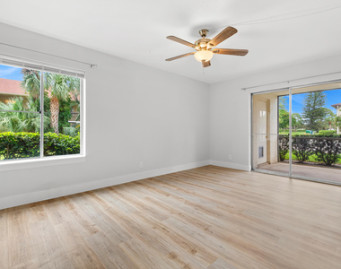 6446 Chasewood Drive - Photo Thumbnail 9