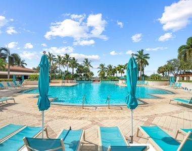 1136 Vintner Boulevard - Photo Thumbnail 26