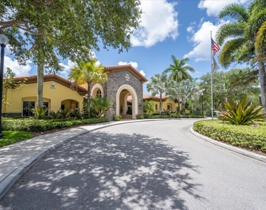 1136 Vintner Boulevard - Photo Thumbnail 34