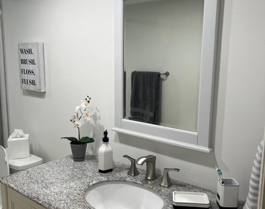 14849 Cumberland Drive - Photo Thumbnail 40