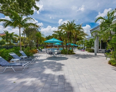 14849 Cumberland Drive - Photo Thumbnail 25