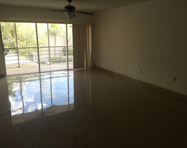 485 N Pine Island Road - Photo Thumbnail 16
