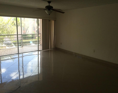 485 N Pine Island Road - Photo Thumbnail 14