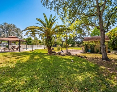 7200 Nw 51st Terrace Nw - Photo Thumbnail 19