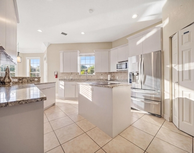 7200 Nw 51st Terrace Nw - Photo Thumbnail 8