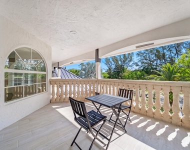 7200 Nw 51st Terrace Nw - Photo Thumbnail 7