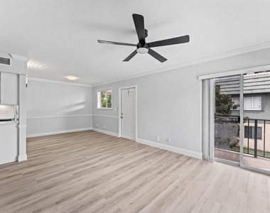 1866 Fairview Villas Drive - Photo Thumbnail 8