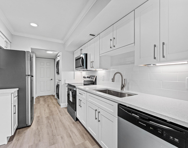 1866 Fairview Villas Drive - Photo Thumbnail 11