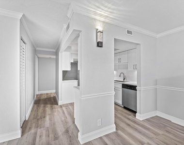 1866 Fairview Villas Drive - Photo Thumbnail 10