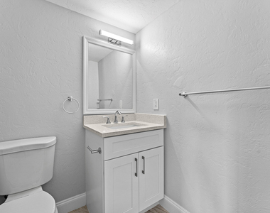 1866 Fairview Villas Drive - Photo Thumbnail 19