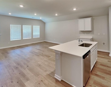 16304 Cherokee Trail - Photo Thumbnail 3