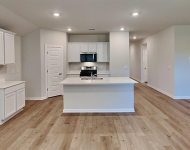 16304 Cherokee Trail - Photo Thumbnail 2