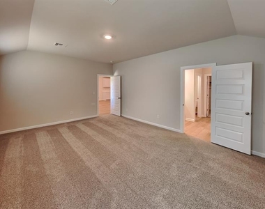 16304 Cherokee Trail - Photo Thumbnail 7