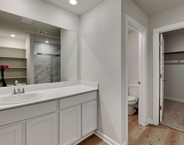 16304 Cherokee Trail - Photo Thumbnail 8