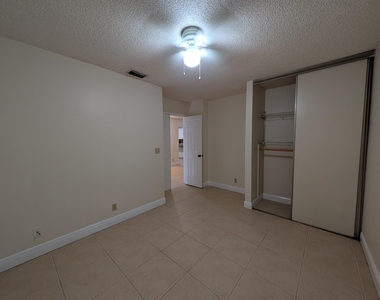 3830 Coral Tree Circle - Photo Thumbnail 17