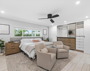 2210 Ne 34th Court - Photo Thumbnail 16