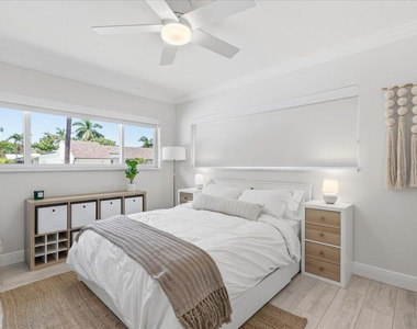2210 Ne 34th Court - Photo Thumbnail 24