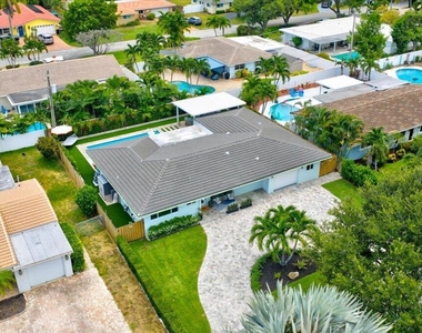 2210 Ne 34th Court - Photo Thumbnail 40