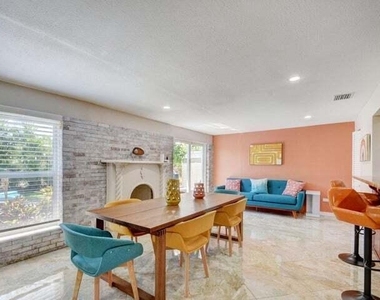 168 Se 31st Avenue - Photo Thumbnail 11
