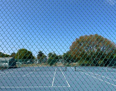 30 Crossings Circle - Photo Thumbnail 11