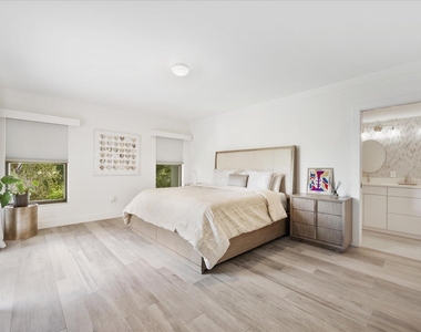11311 Pond View Drive - Photo Thumbnail 13
