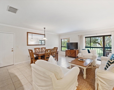 13334 Polo Club Road - Photo Thumbnail 6