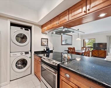 13334 Polo Club Road - Photo Thumbnail 3