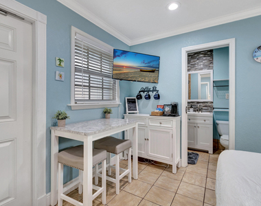 310 Gulfstream Drive - Photo Thumbnail 39
