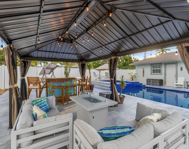 310 Gulfstream Drive - Photo Thumbnail 4