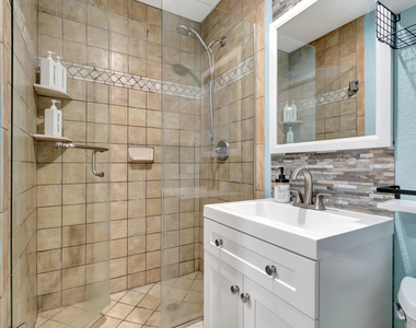 310 Gulfstream Drive - Photo Thumbnail 38