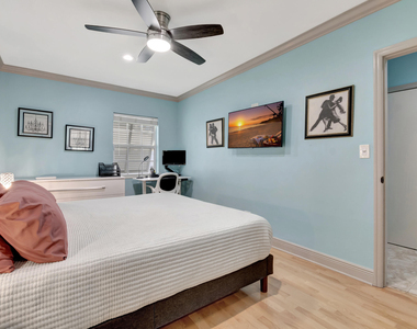 310 Gulfstream Drive - Photo Thumbnail 27