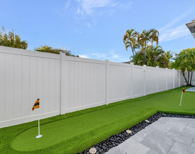 310 Gulfstream Drive - Photo Thumbnail 3