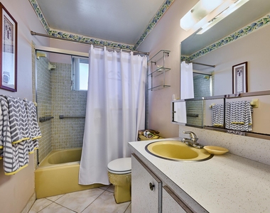 2804 Crosley Drive E - Photo Thumbnail 22