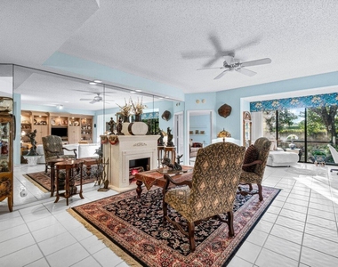11706 Briarwood Circle - Photo Thumbnail 6