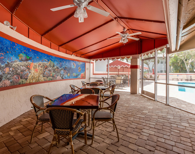 11706 Briarwood Circle - Photo Thumbnail 29