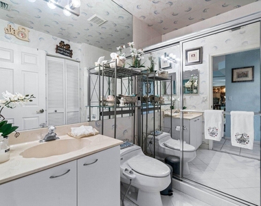 11706 Briarwood Circle - Photo Thumbnail 25