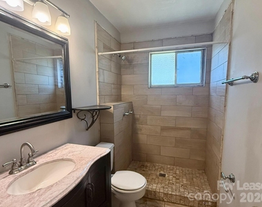 2623 Vail Avenue - Photo Thumbnail 5