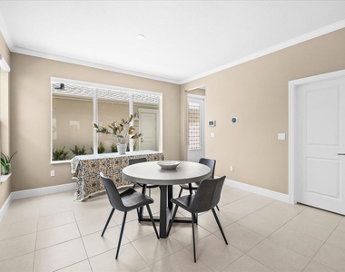 860 Sw Bushel Trail - Photo Thumbnail 11