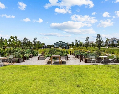 860 Sw Bushel Trail - Photo Thumbnail 63
