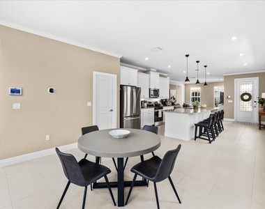 860 Sw Bushel Trail - Photo Thumbnail 10