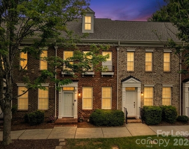 15449 Goodwood Street - Photo Thumbnail 33