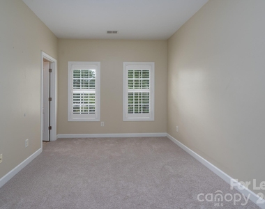 15449 Goodwood Street - Photo Thumbnail 13