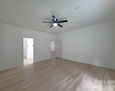 11659 Tucker Field Road - Photo Thumbnail 9