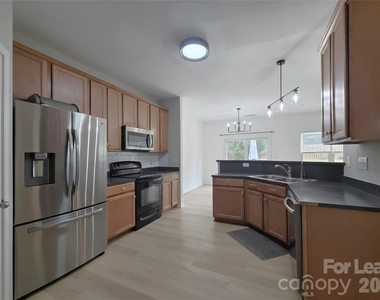 11659 Tucker Field Road - Photo Thumbnail 3