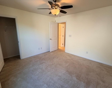 5816 Selkirkshire Road - Photo Thumbnail 42