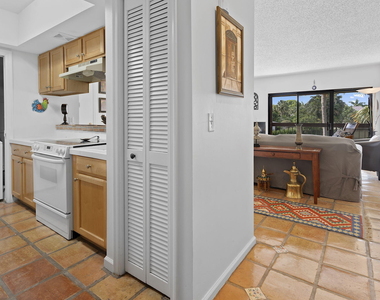 13334 Polo Club Road - Photo Thumbnail 2